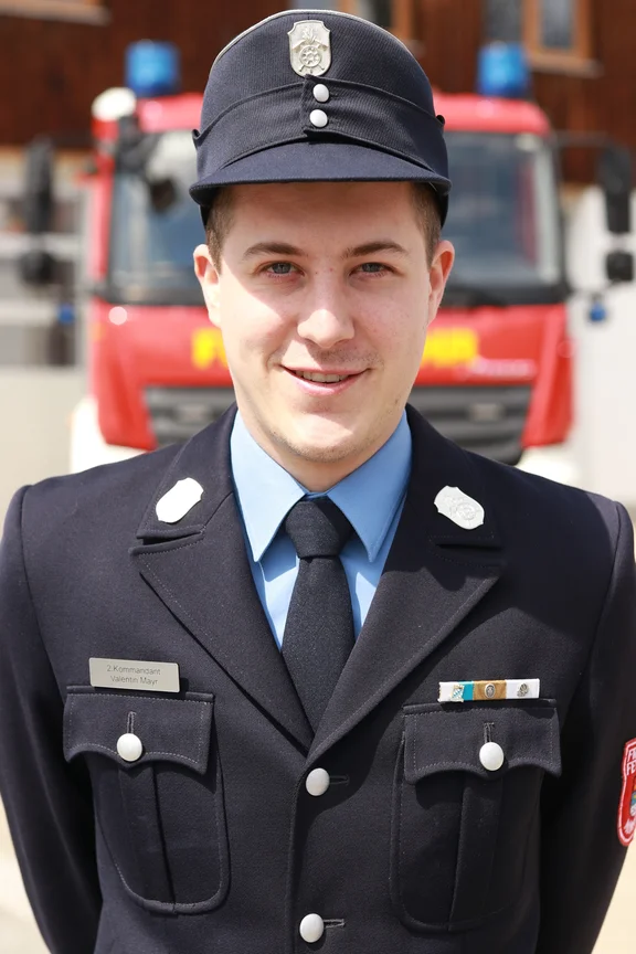 Mayr_Valli-2.jpg